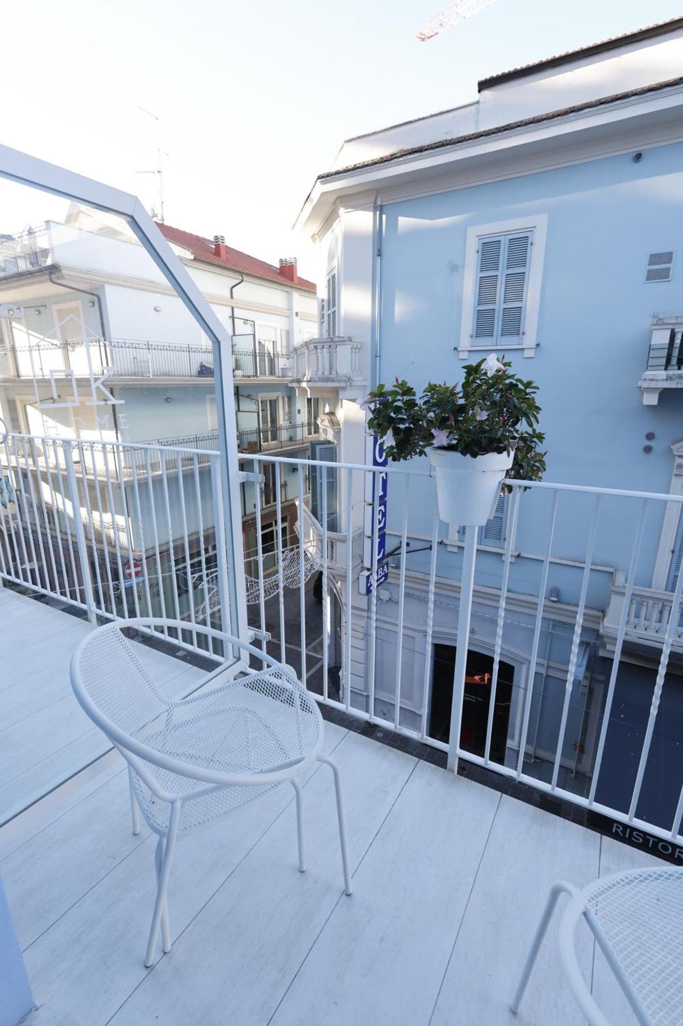 Ok Home Pescara Rooms ภายนอก รูปภาพ